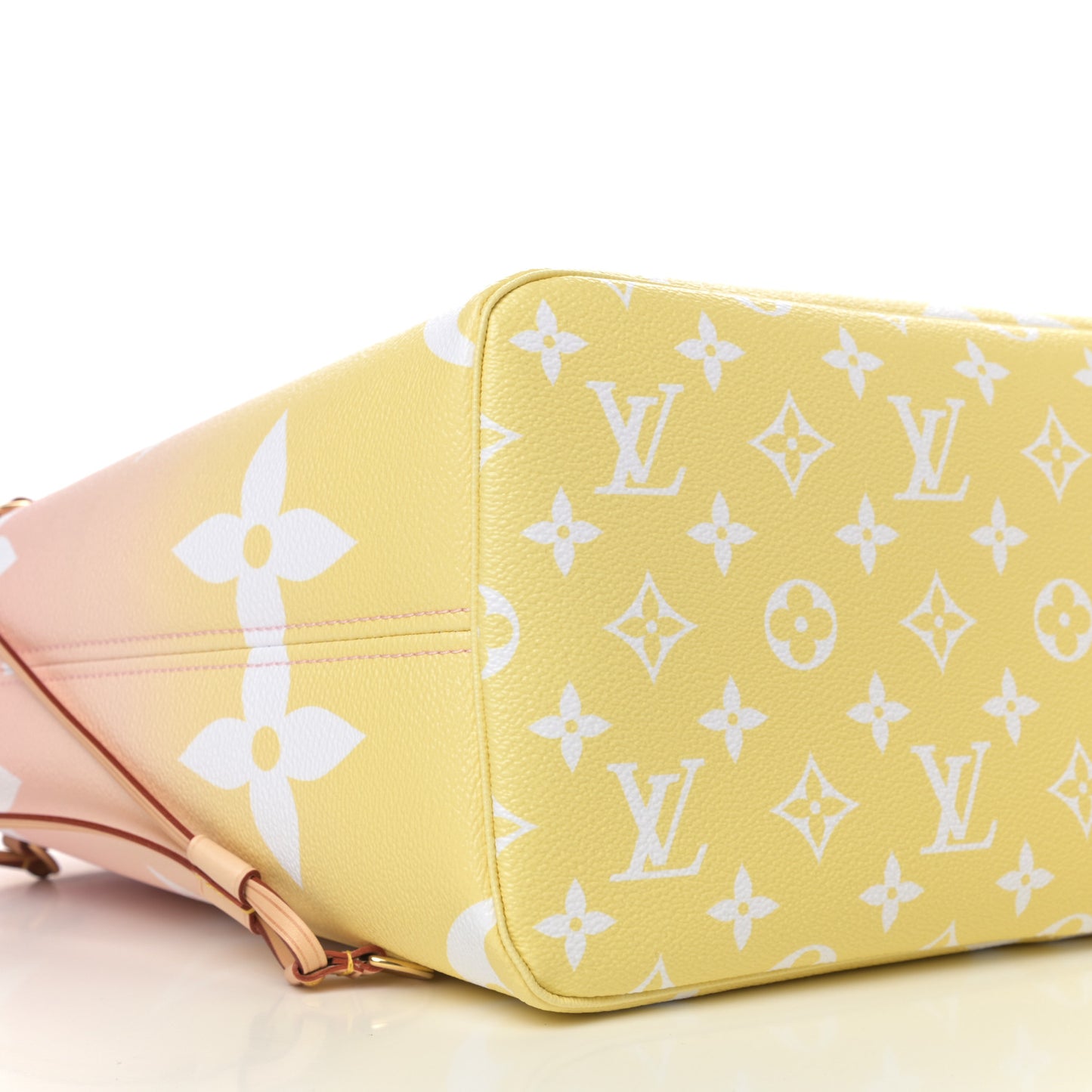 Monogram Giant By The Pool Neverfull MM Light Pink