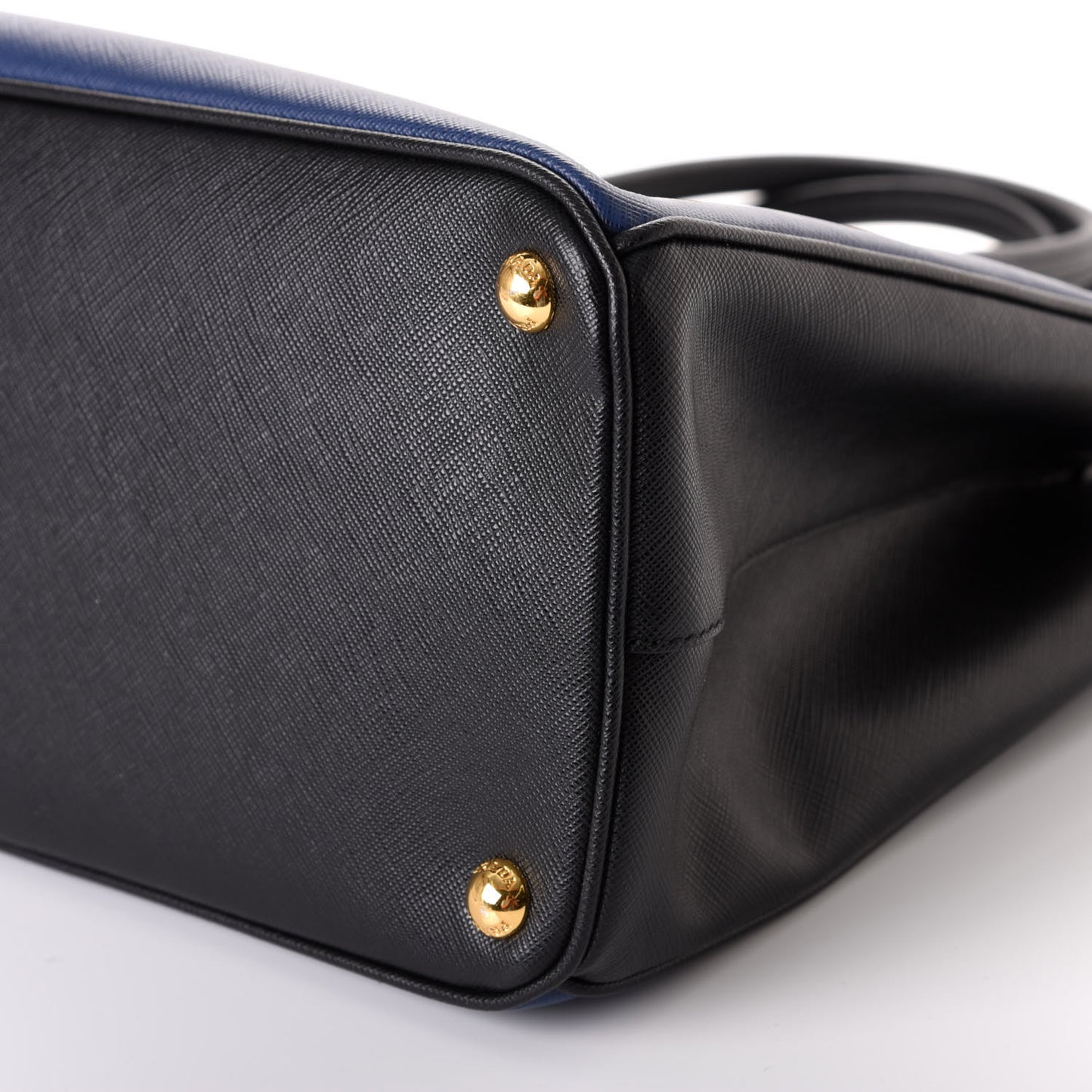 Saffiano Lux Bi-Color Medium Tote Bluette Black