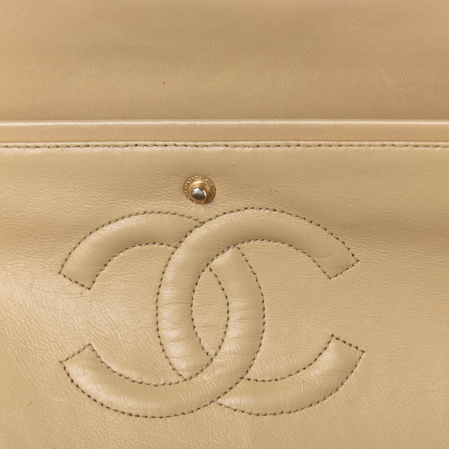 Lambskin Quilted Medium Double Flap Beige