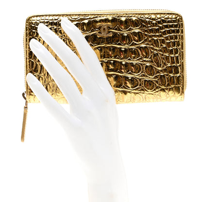 Chanel Metallic Calfskin Crocodile Embossed Small Cocodile Zip Wallet Gold 2 of 8