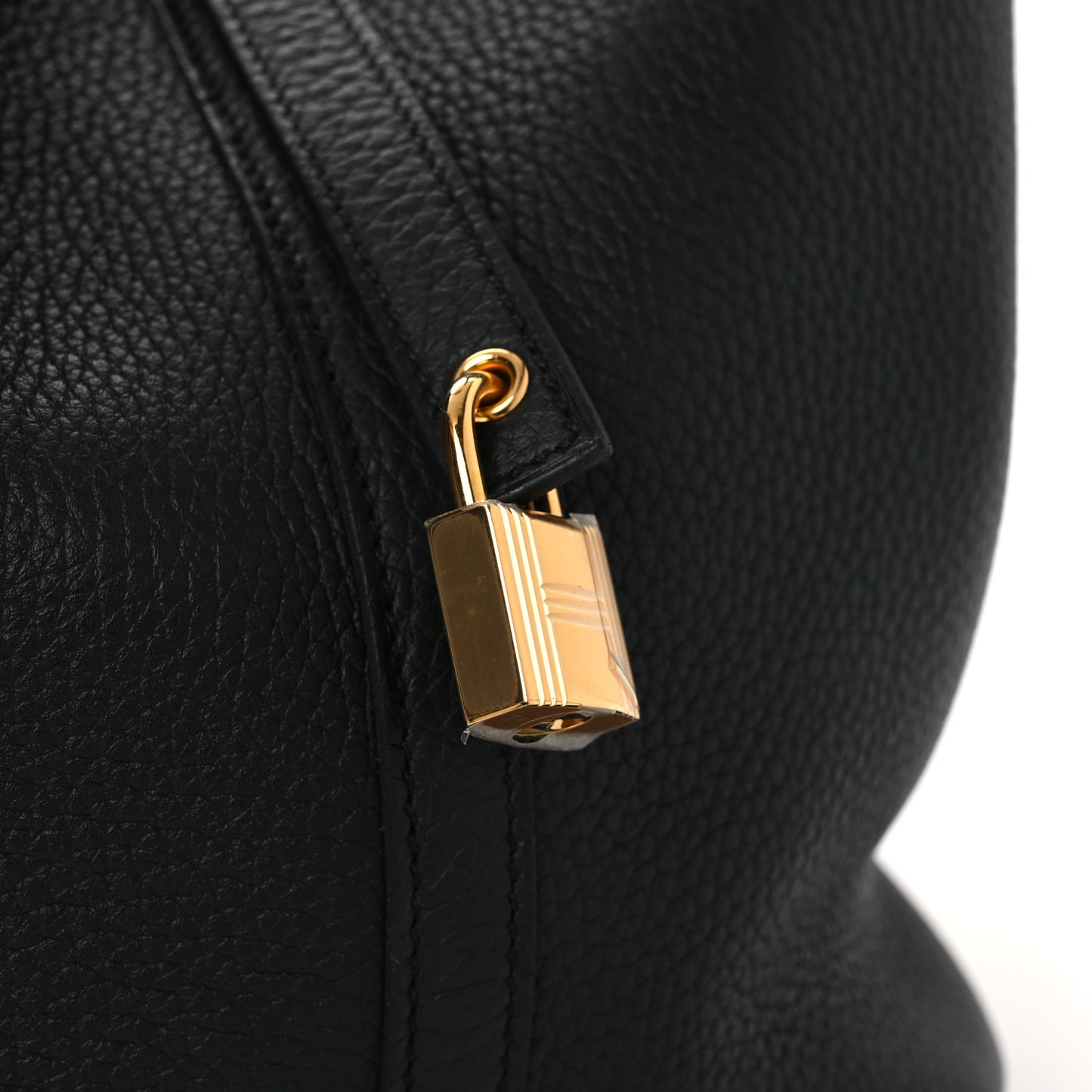Taurillon Clemence Picotin Lock 22 MM Black
