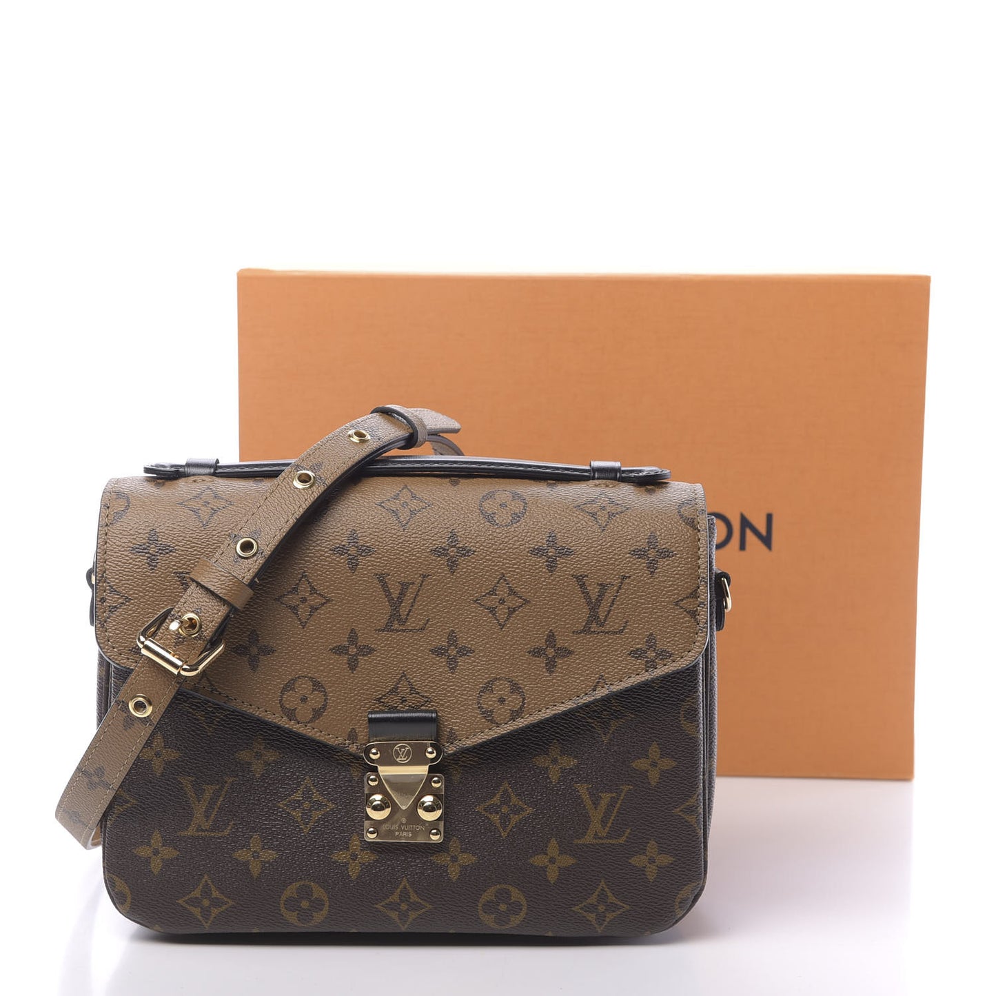 Reverse Monogram Pochette Metis