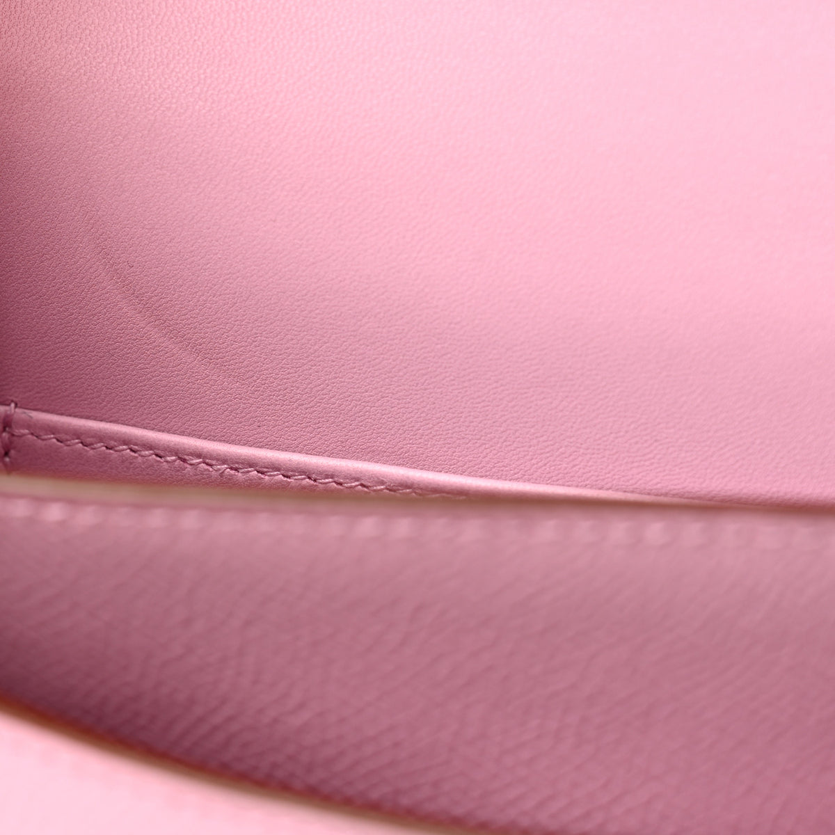 Epsom Constance 18 Mauve Sylvestre