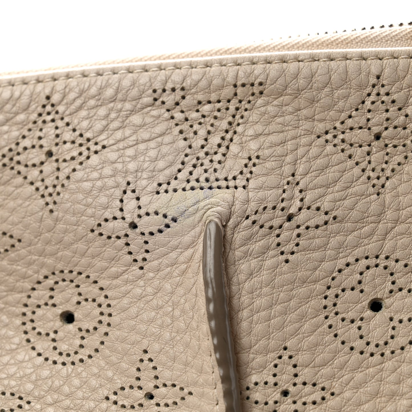 Mahina Selene PM  Ivory