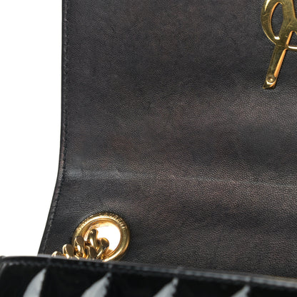 Saint Laurent Patent Calfskin Matelasse Monogram Medium Vicky Chain Bag Black 9 of 10