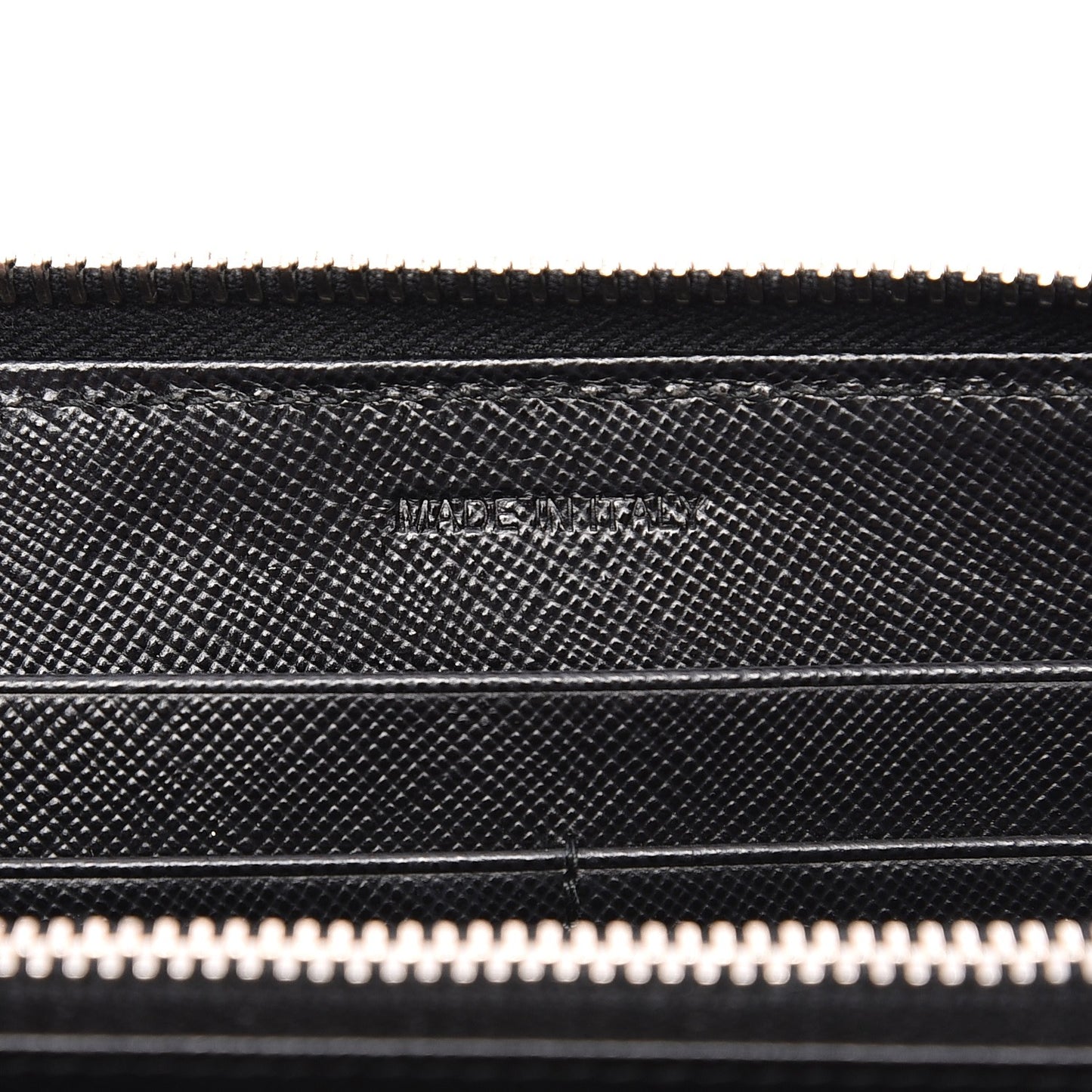 Saffiano Zip Around Wallet Nero Black