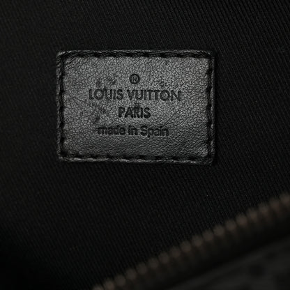 Louis Vuitton Monogram Eclipse Discovery Bumbag 6 of 10