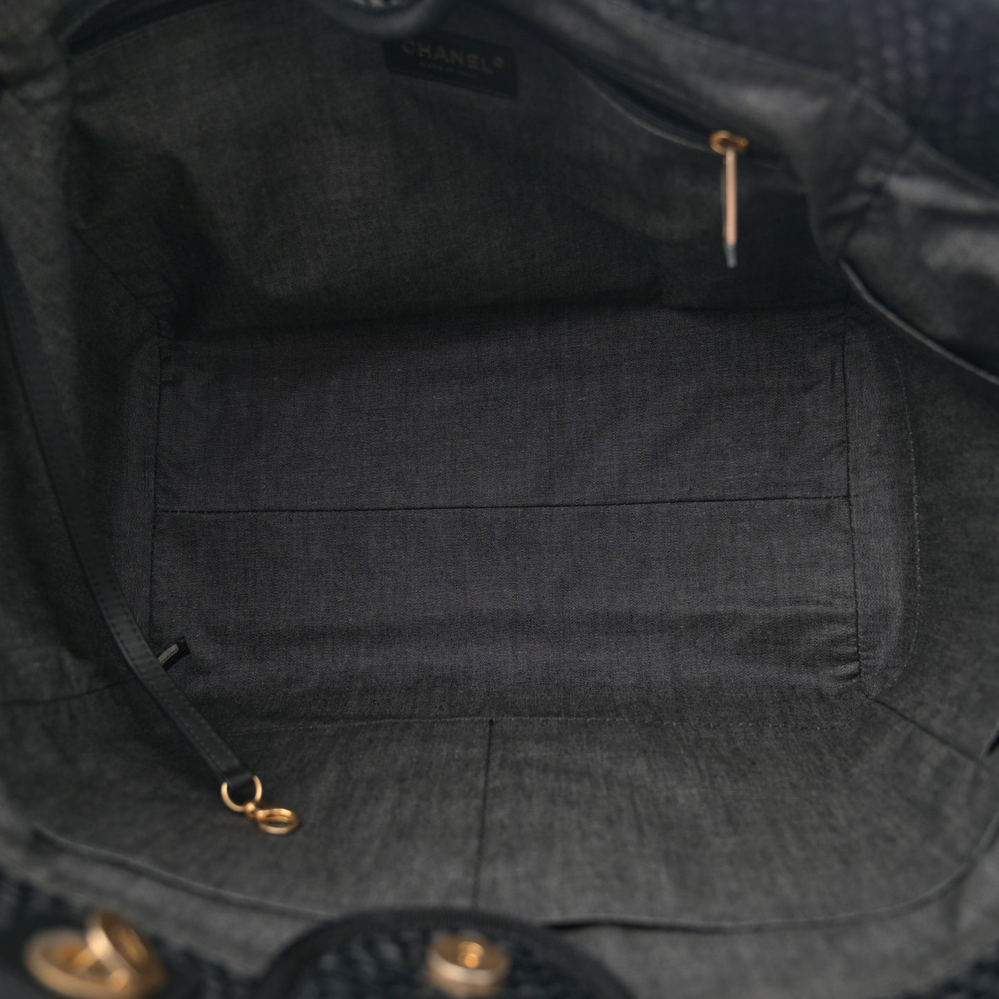 Straw Raffia Calfskin Chain Medium Deauville Black