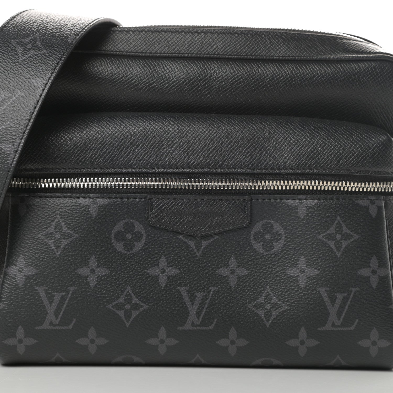 Louis Vuitton Taiga Monogram Eclipse Outdoor Messenger Black 8 of 10