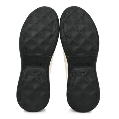 Chanel Velvet Calfskin Mixed Fibers CC Sneakers 38.5 Ivory Black 6 of 11