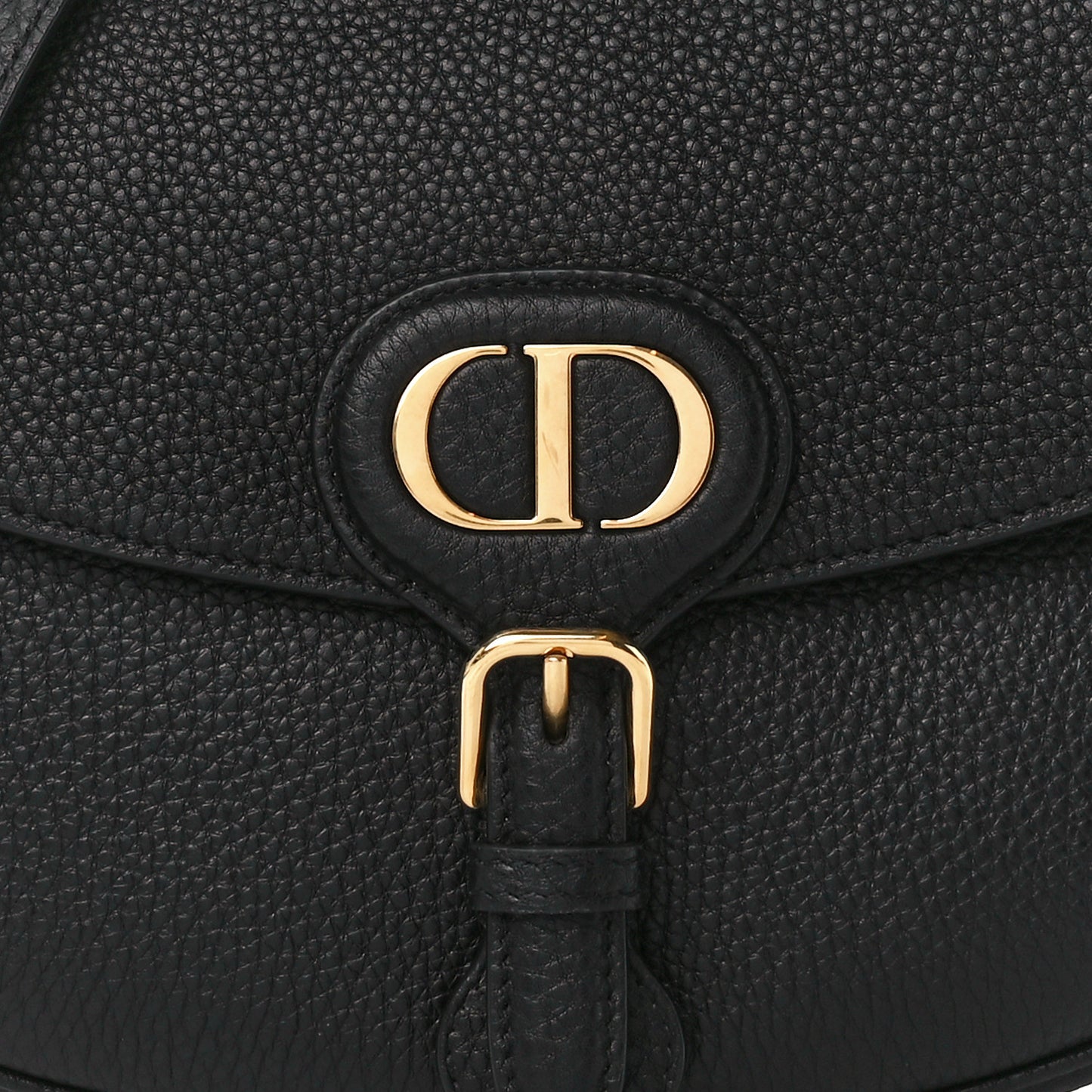 Grained Calfskin Medium Bobby Flap Black