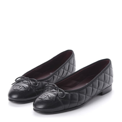 Chanel Aged Calfskin Quilted Cap Toe Ballerina Flats 35 Black 3 of 8