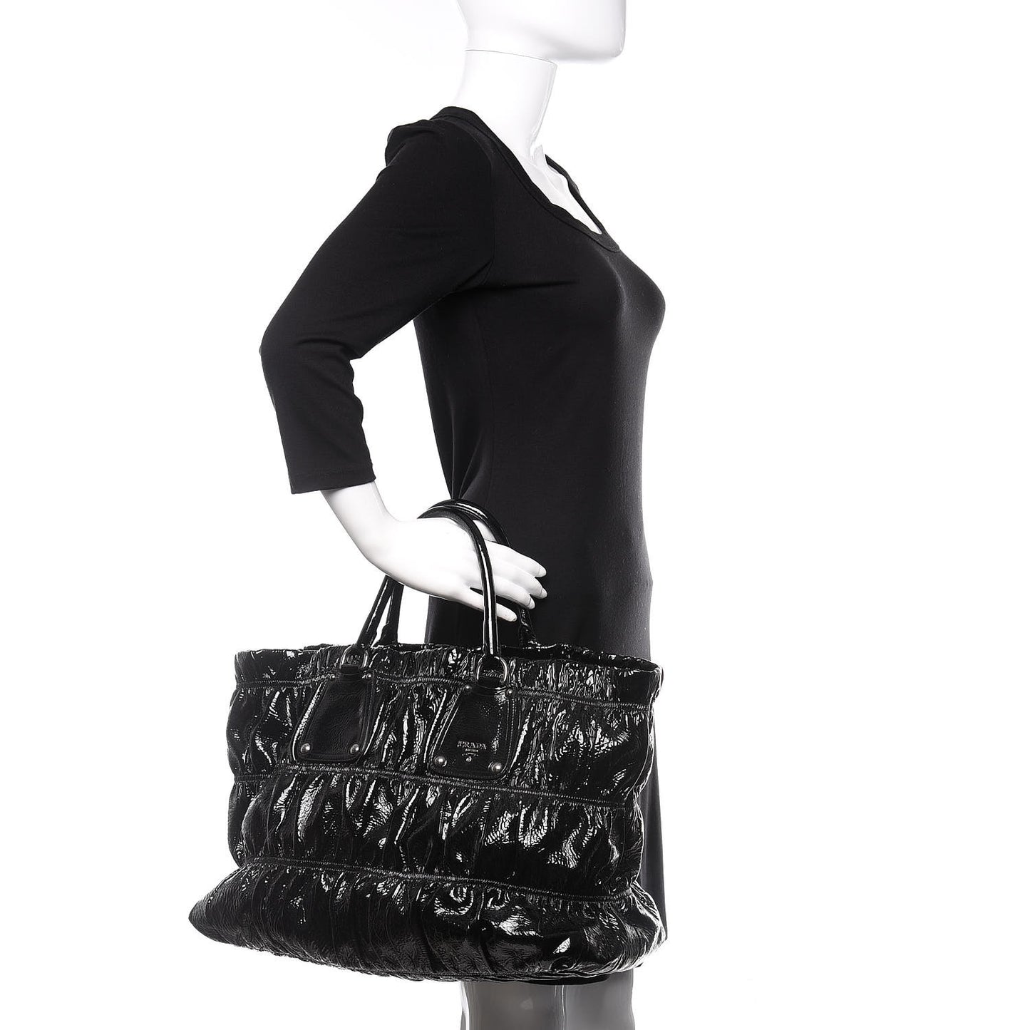 Vernice Gaufre Tote Black