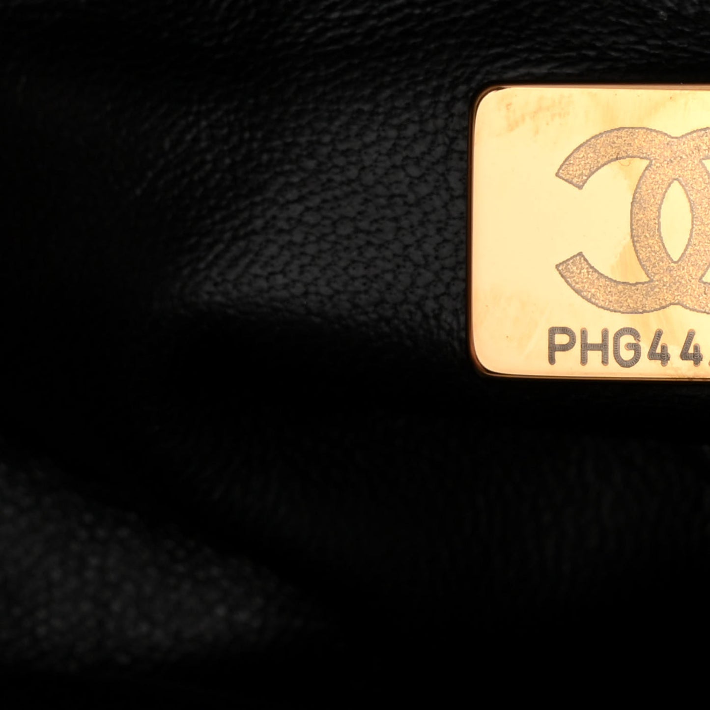 Crumpled Calfskin Shearling Sheepskin Quilted Large Chanel 19 Flap Black