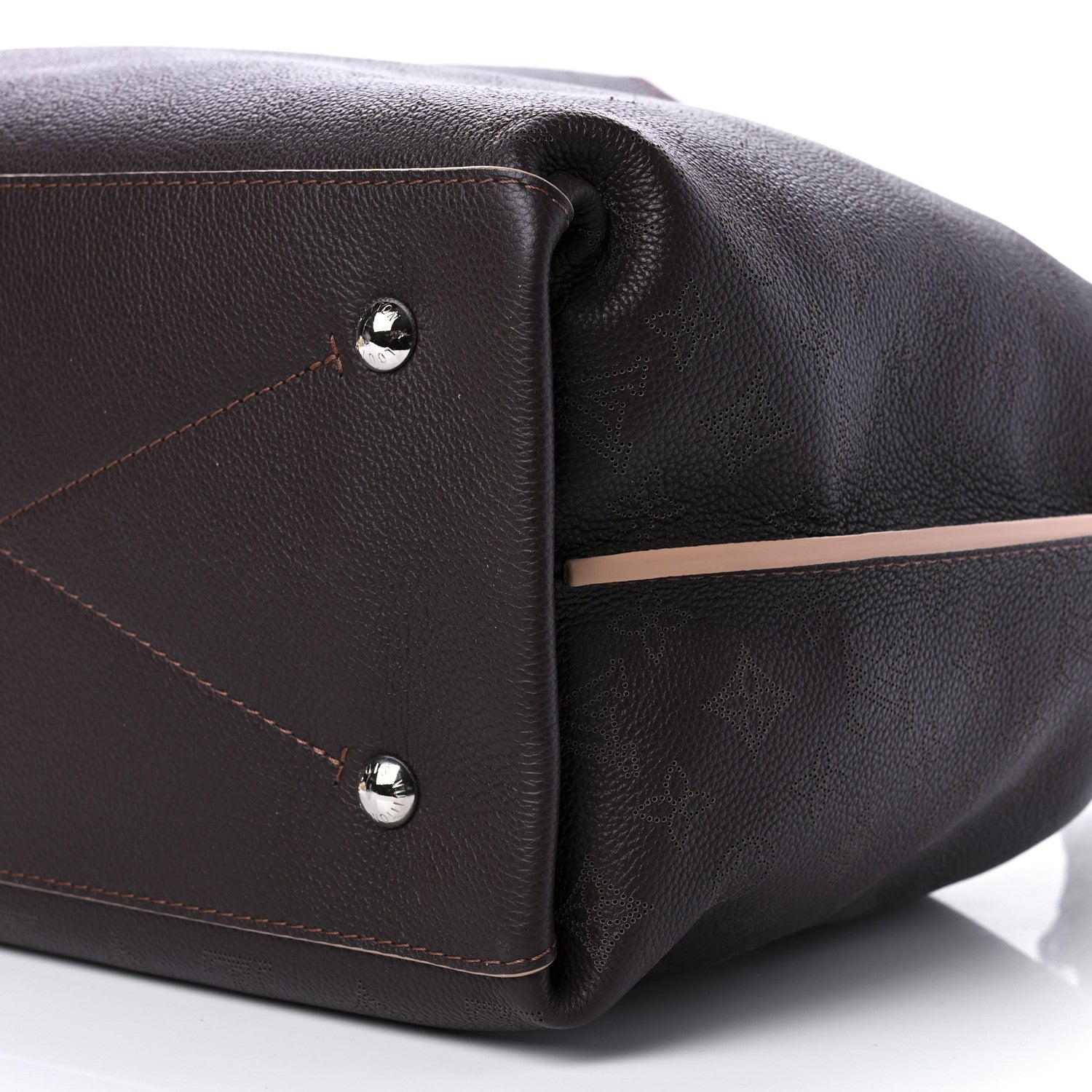 Louis Vuitton Mahina Carmel Hobo Chocolate 10 of 10