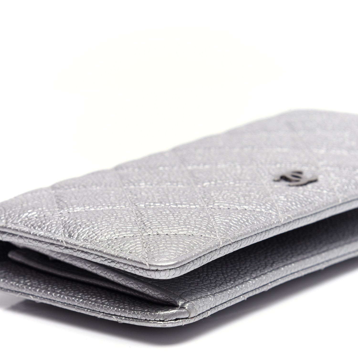 Chanel Metallic Caviar Quilted Yen Wallet Silver 7 of 14