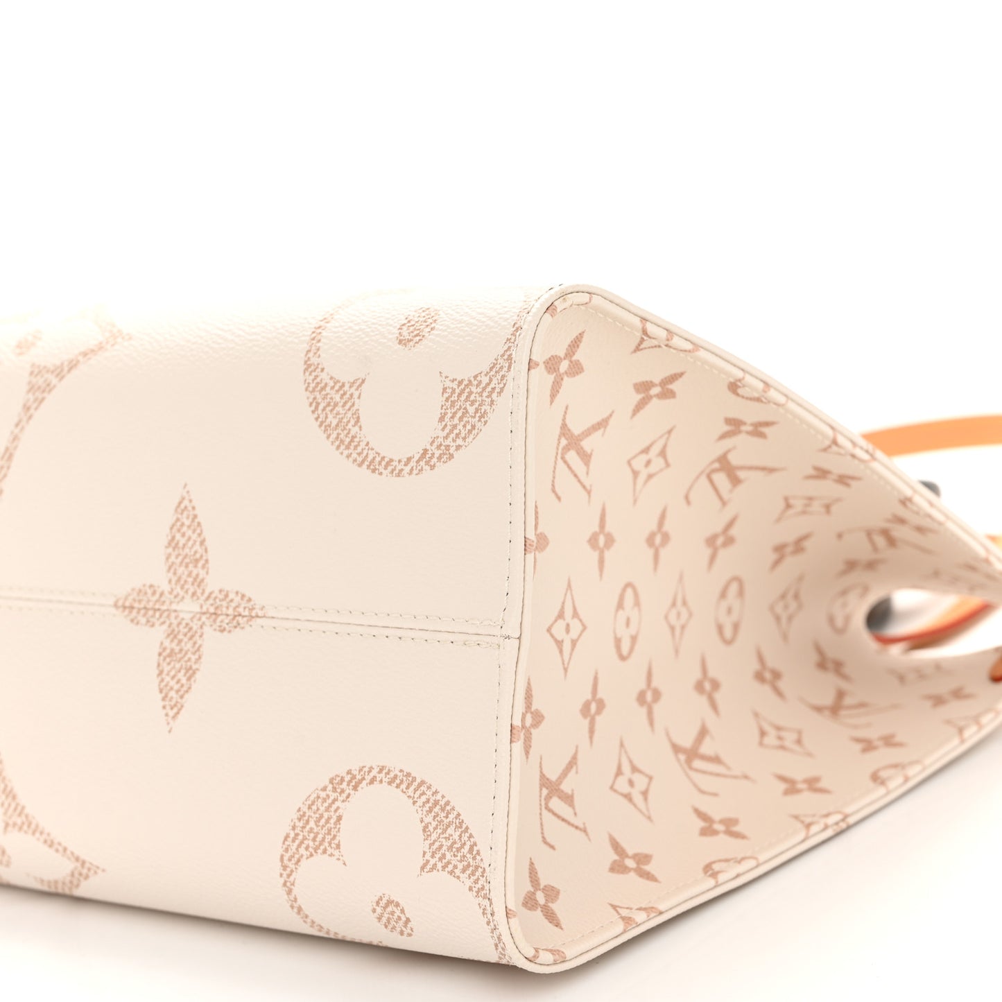 Monogram Dune Giant Onthego MM