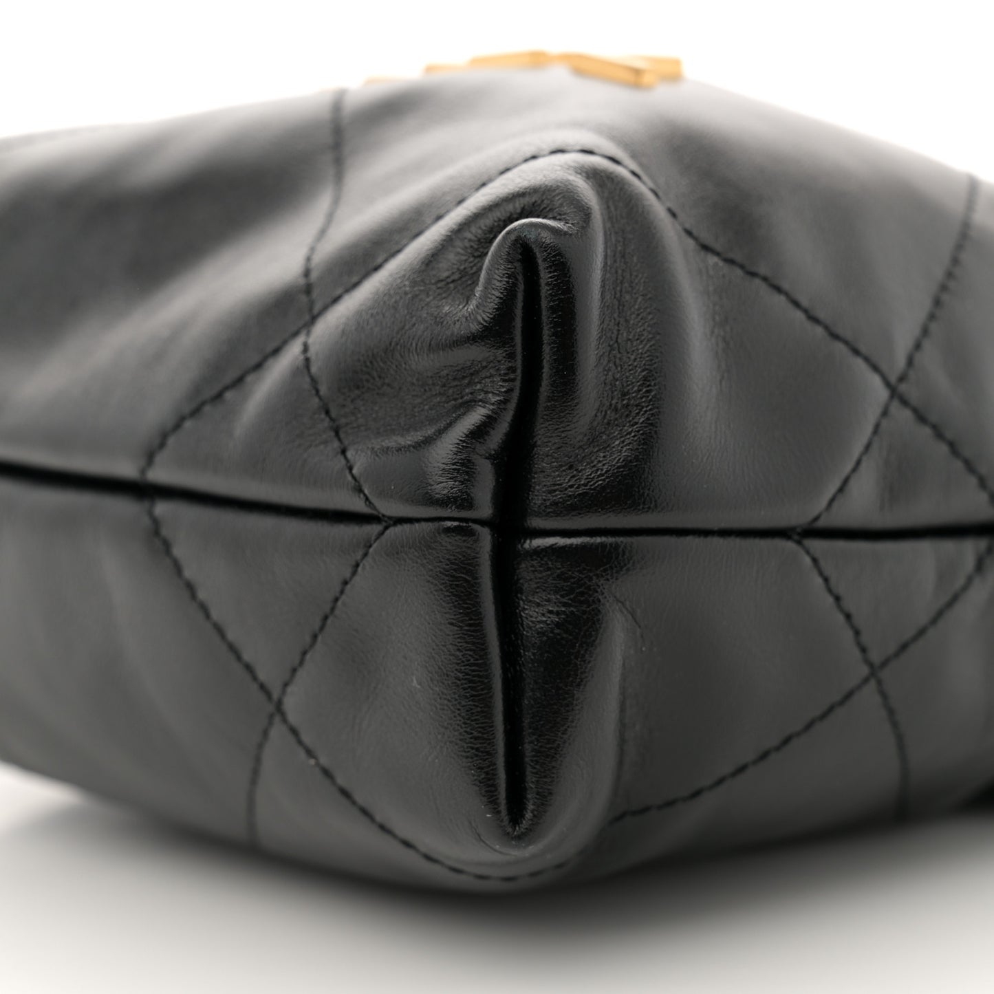 Shiny Calfskin Quilted Mini Chanel 22 Black