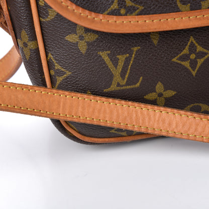 Louis Vuitton Monogram Sac Gibeciere PM 24 of 24