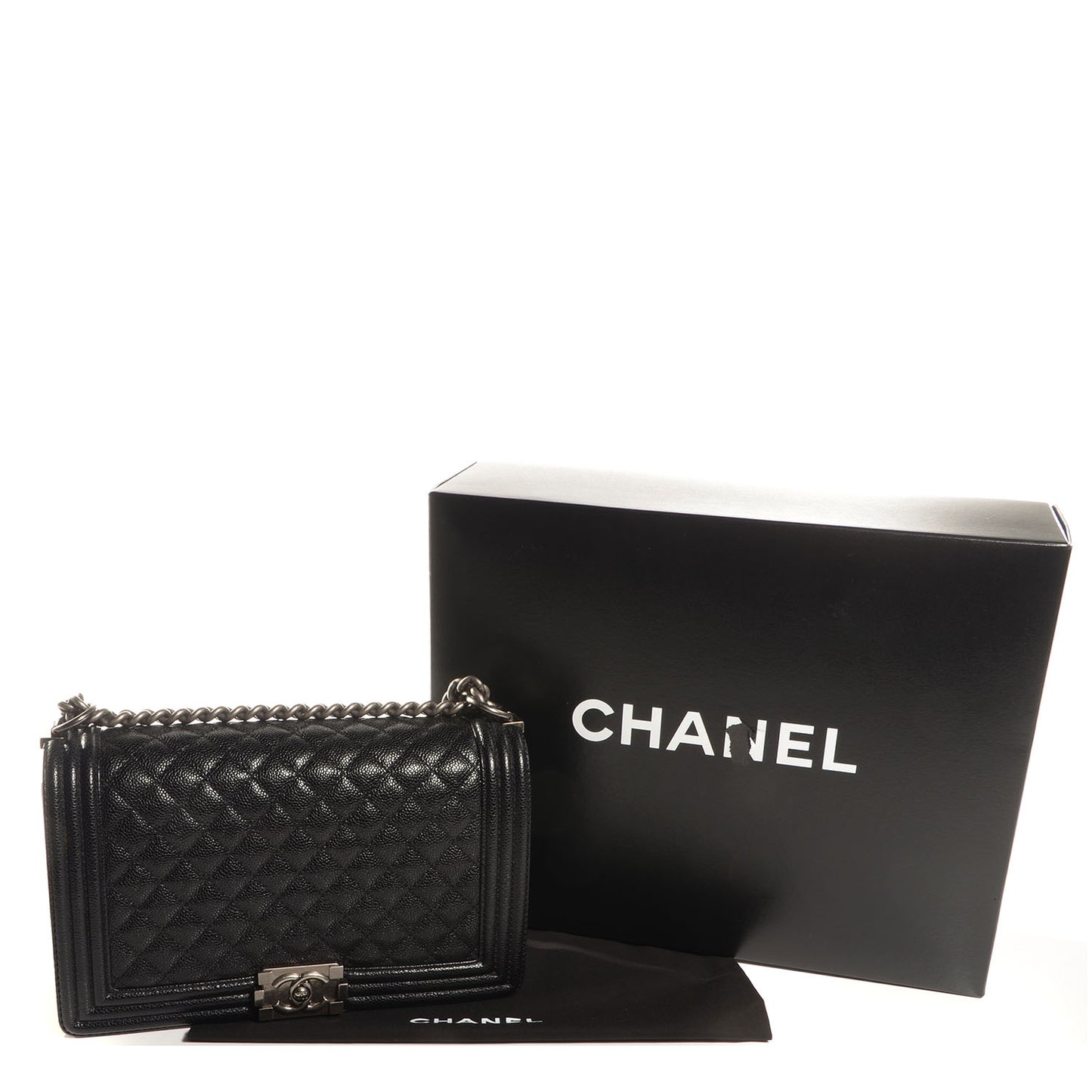 Caviar Medium Boy Flap Black