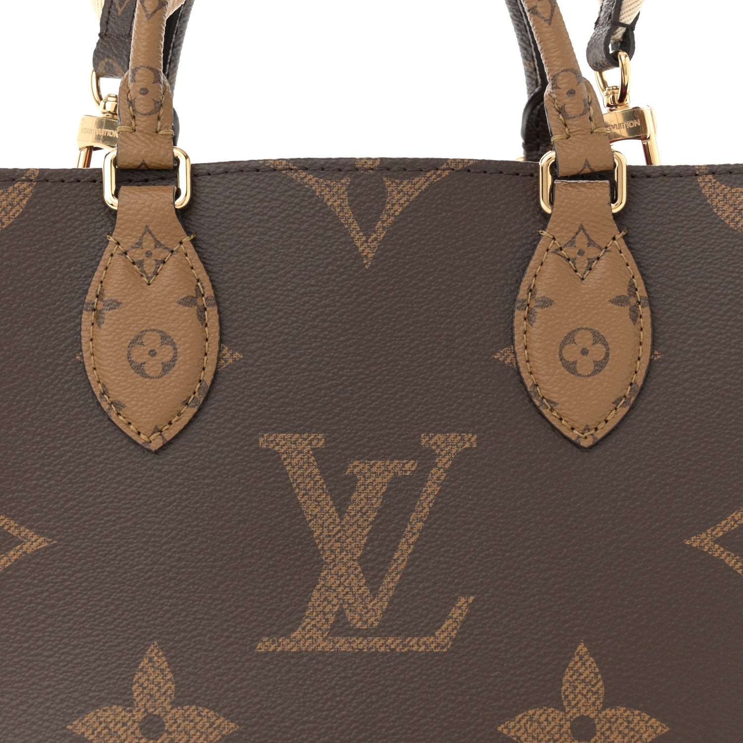 Louis Vuitton Reverse Monogram Giant Onthego PM 7 of 11