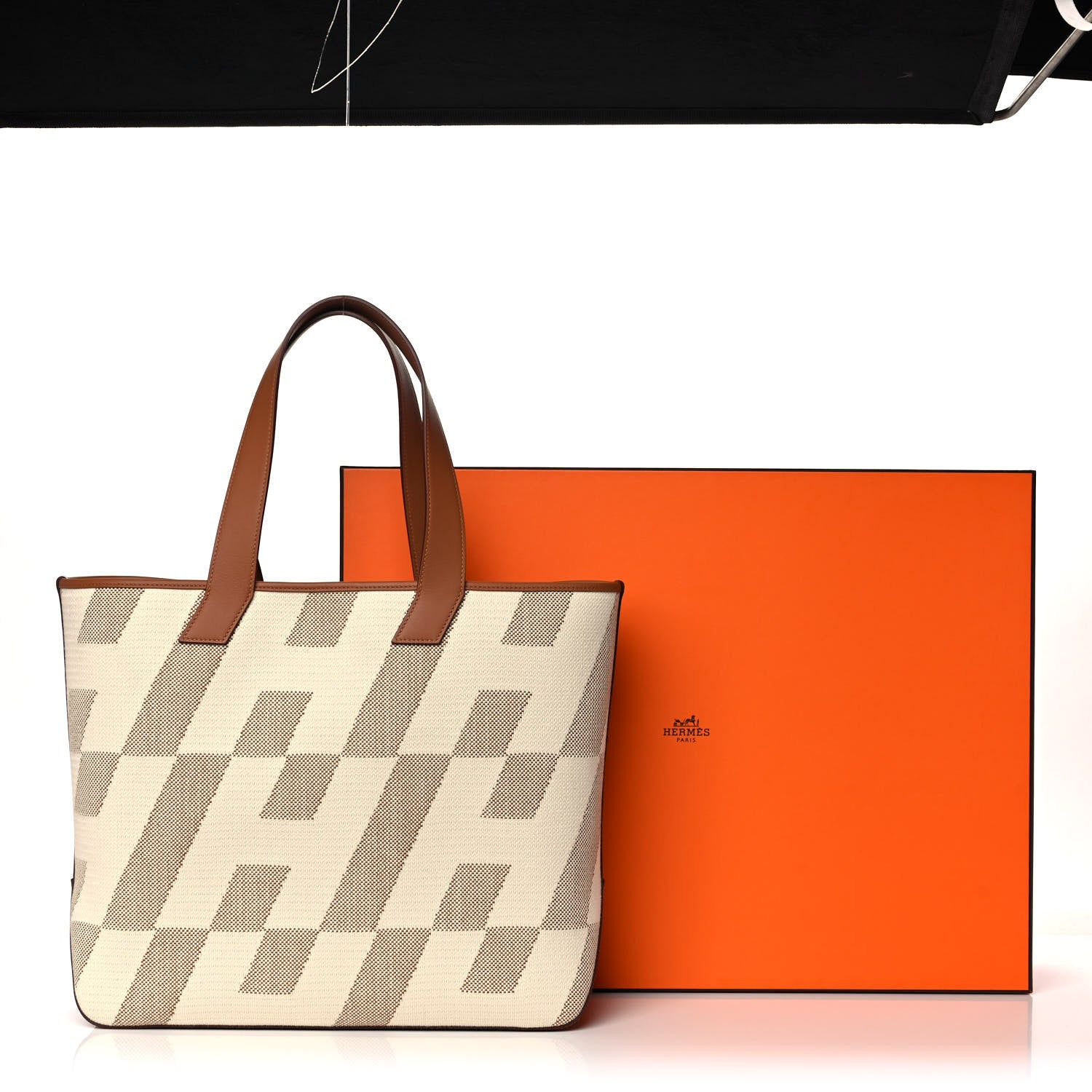 Hermes Swift H Canvas Cabas H En Biais 40 Ecru Naturel Gold 13 of 13