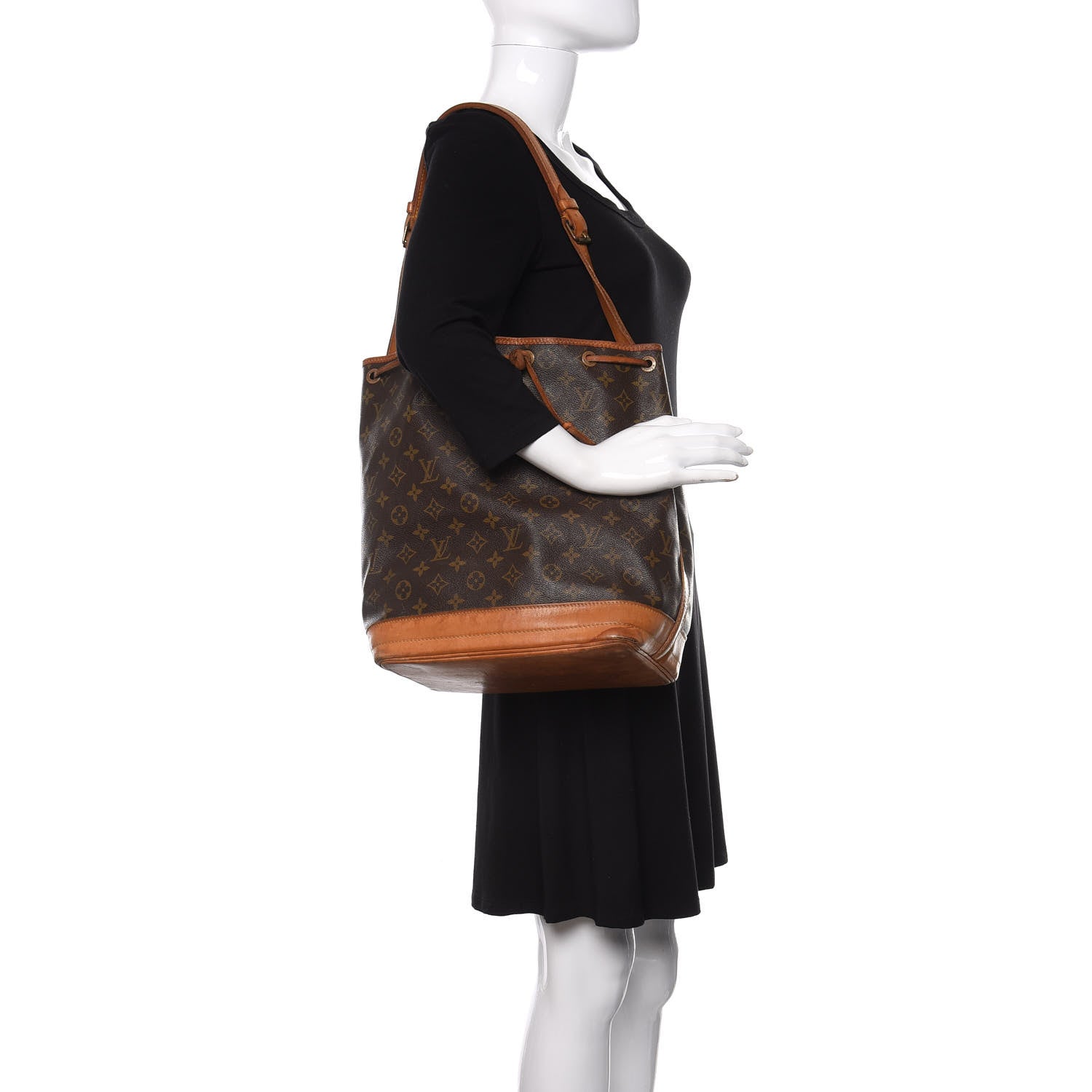 Louis Vuitton Monogram Noe 2 of 17