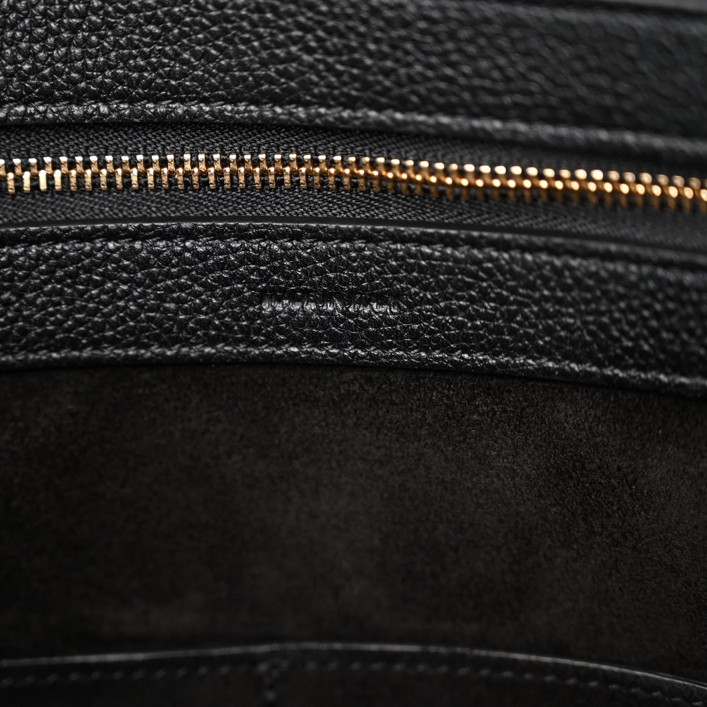 Soft Grained Calfskin Medium Belt Cabas Phantom Black