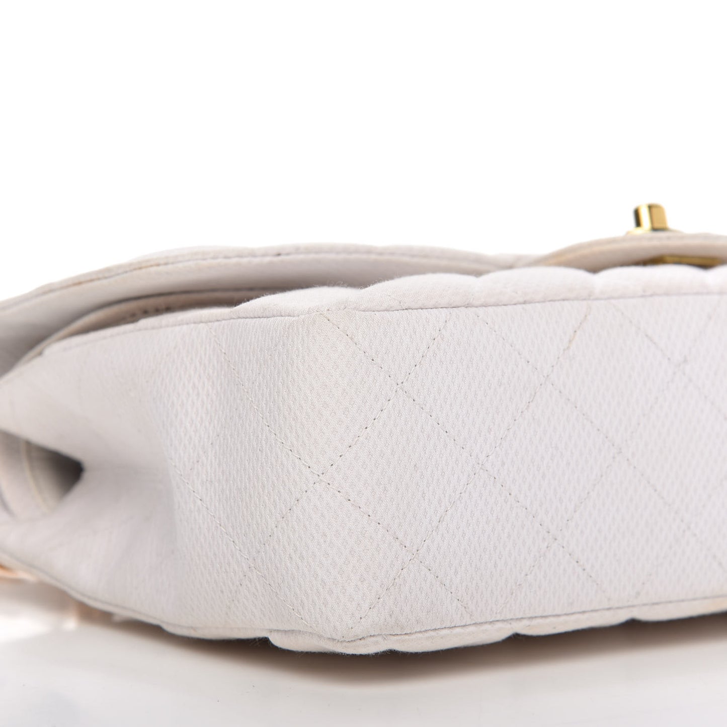 Neoprene Quilted Medium Double Flap White