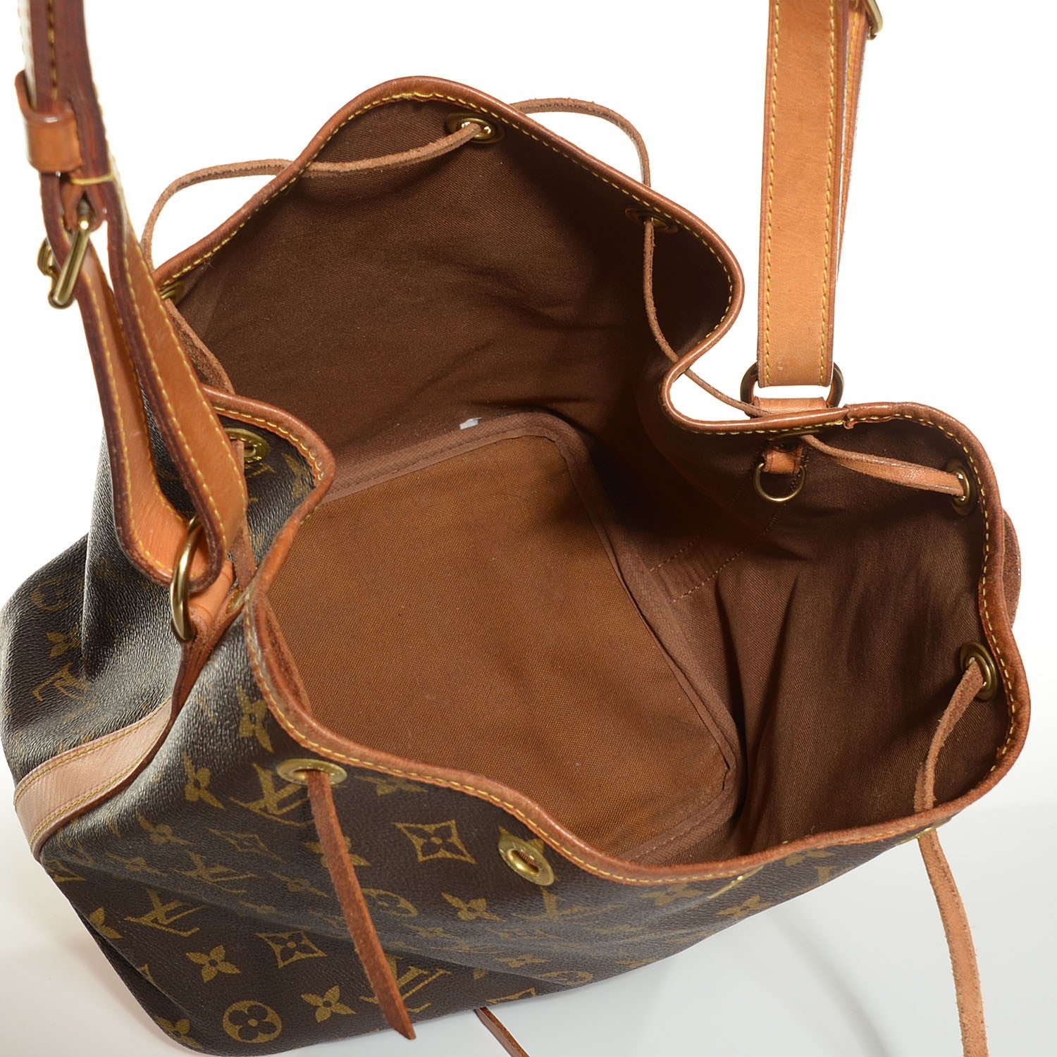 Louis Vuitton Monogram Petit Noe 5 of 8