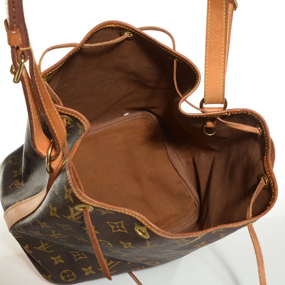 Louis Vuitton Monogram Petit Noe 5 of 8