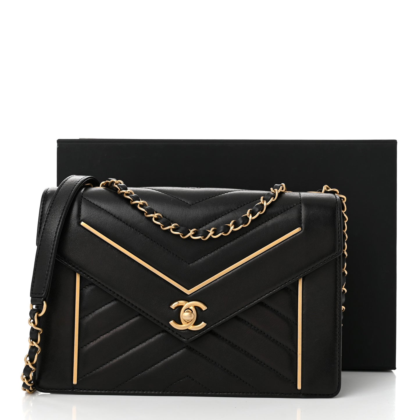 Lambskin Reversed Chevron Quilted Flap Black