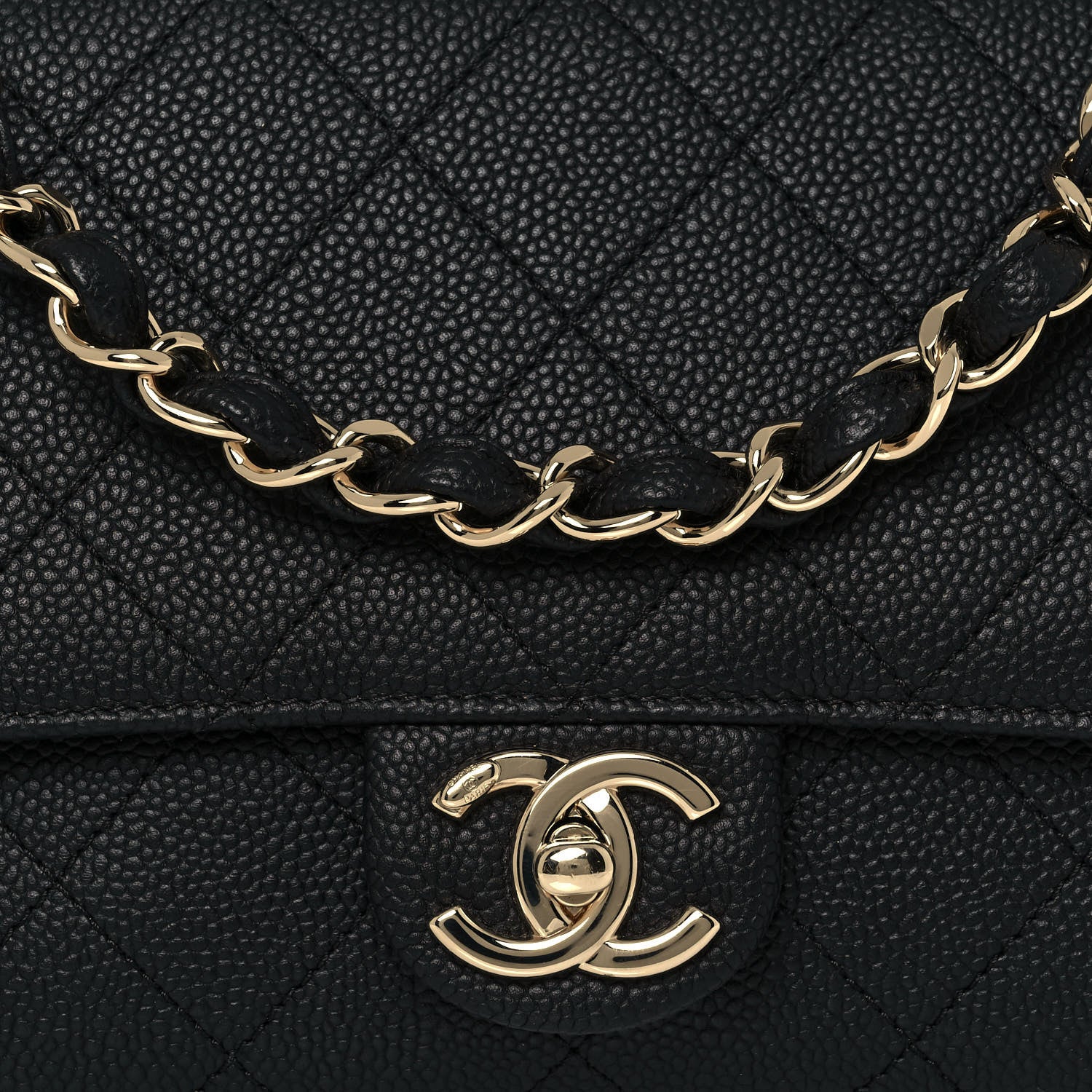 Chanel Caviar Quilted City Walk Flap Black 7 of 13
