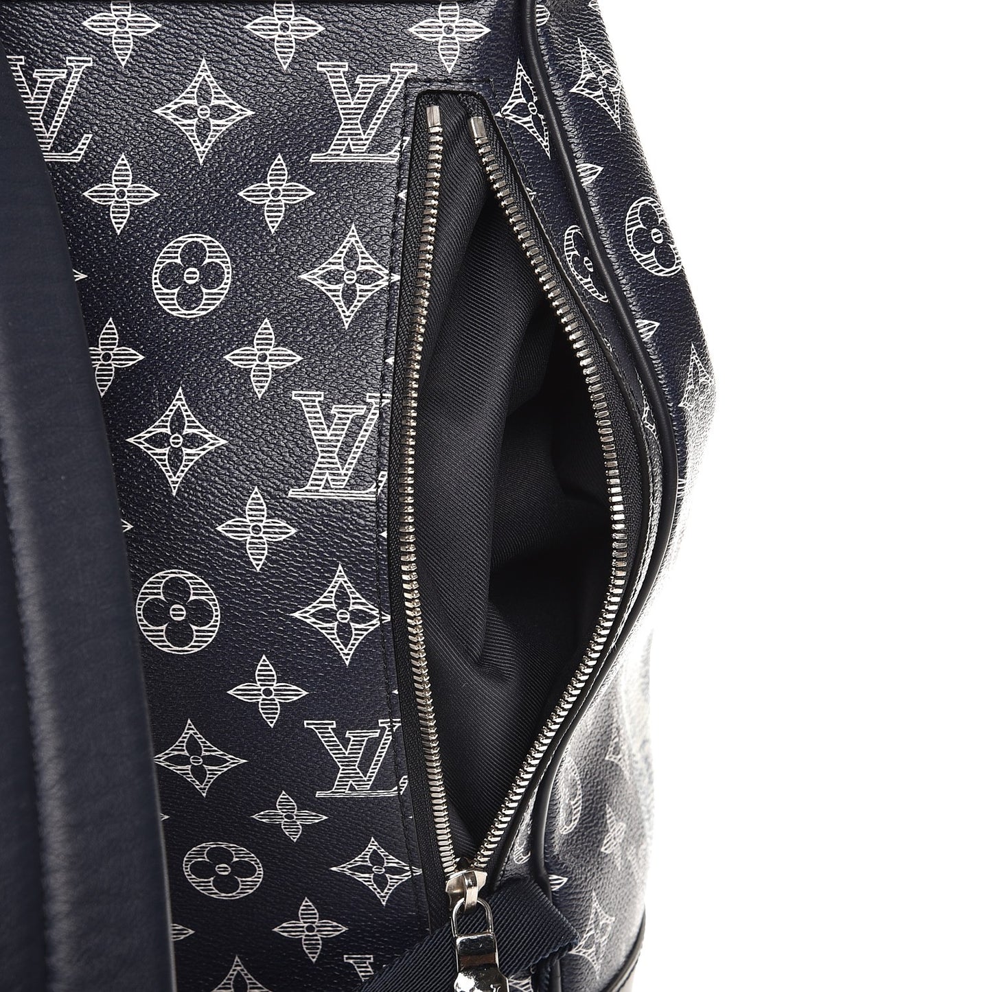 Savane Monogram Elephant Chapman Steamer Backpack Encre