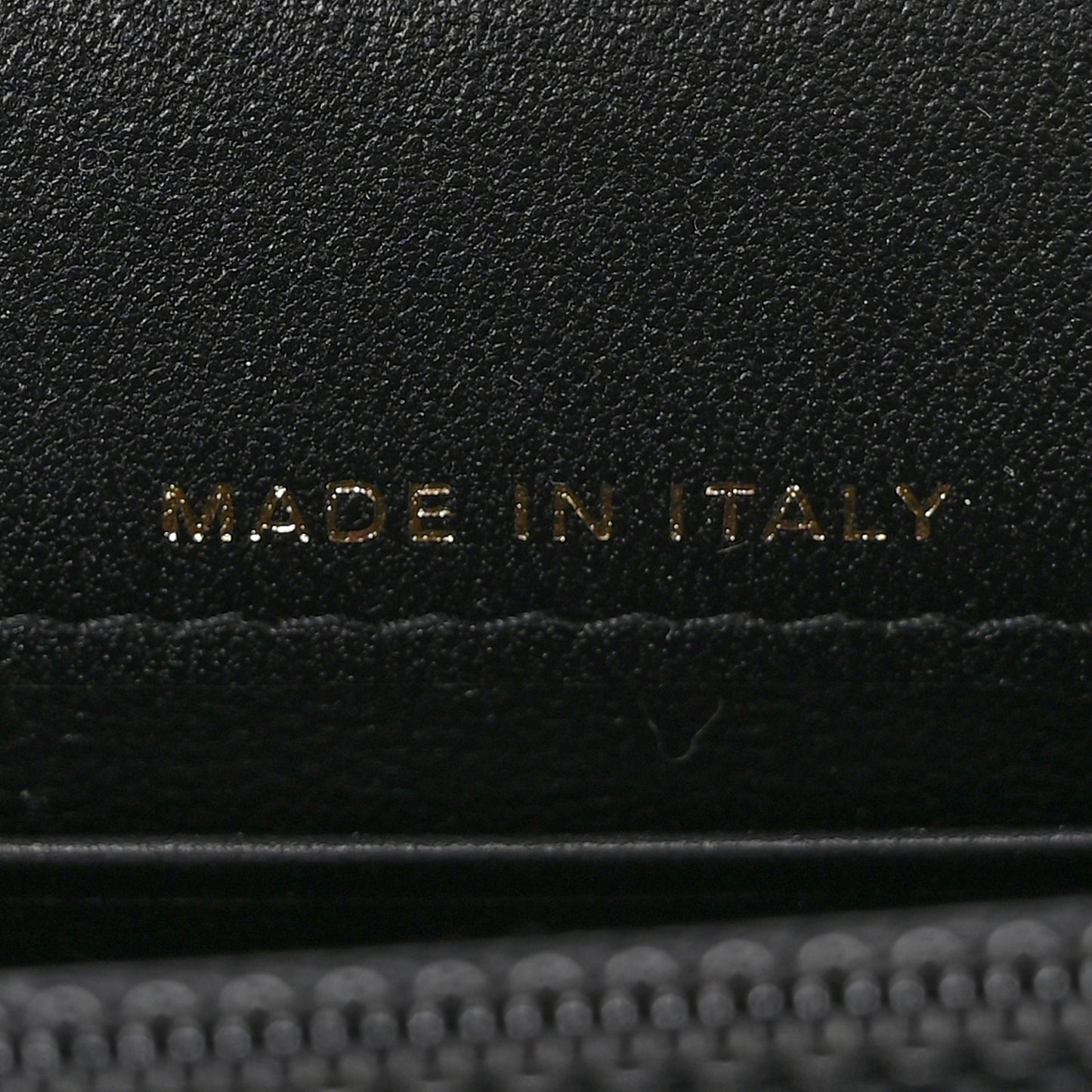 Lambskin Quilted Flap Card Holder With Cuff L Black