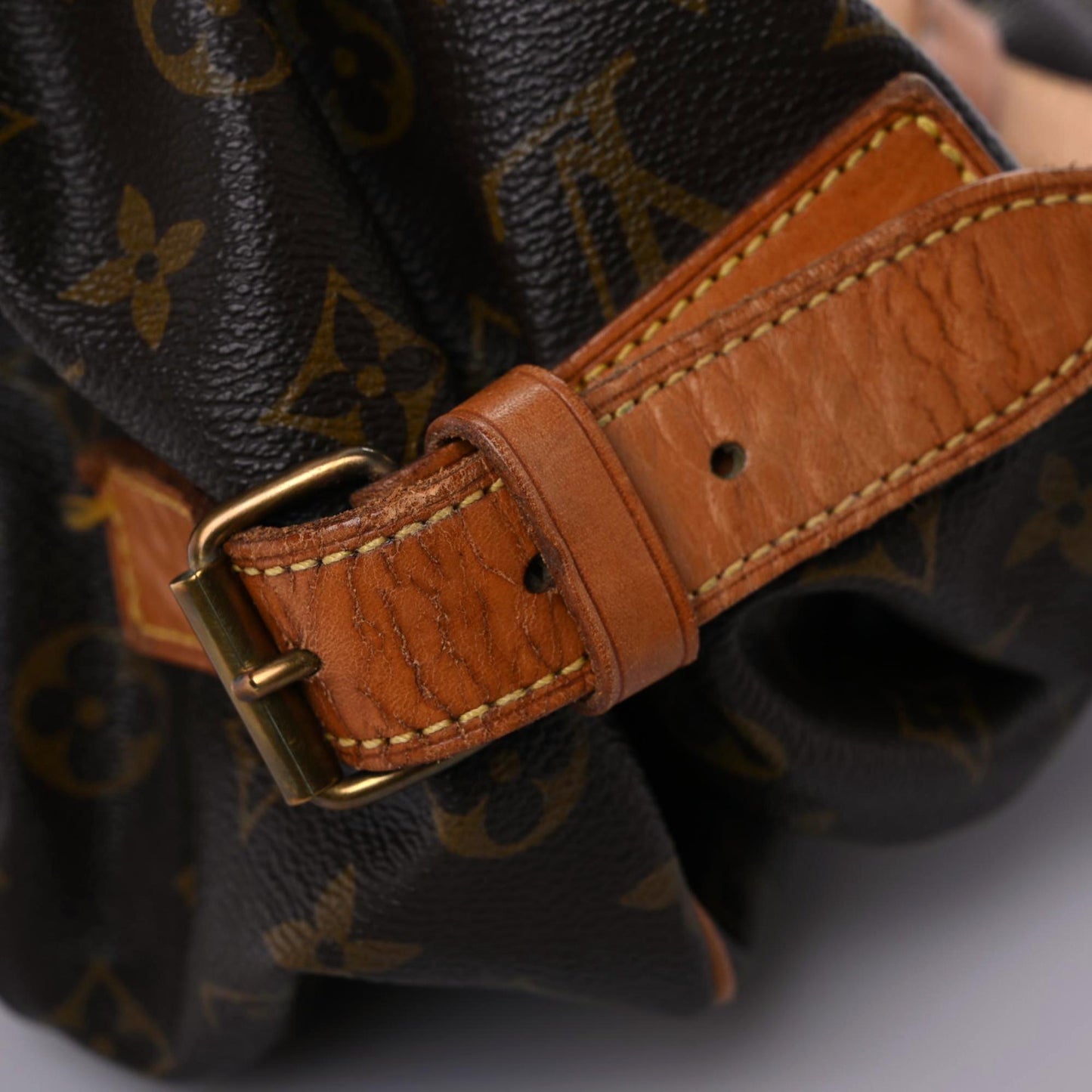 Monogram Saumur 43