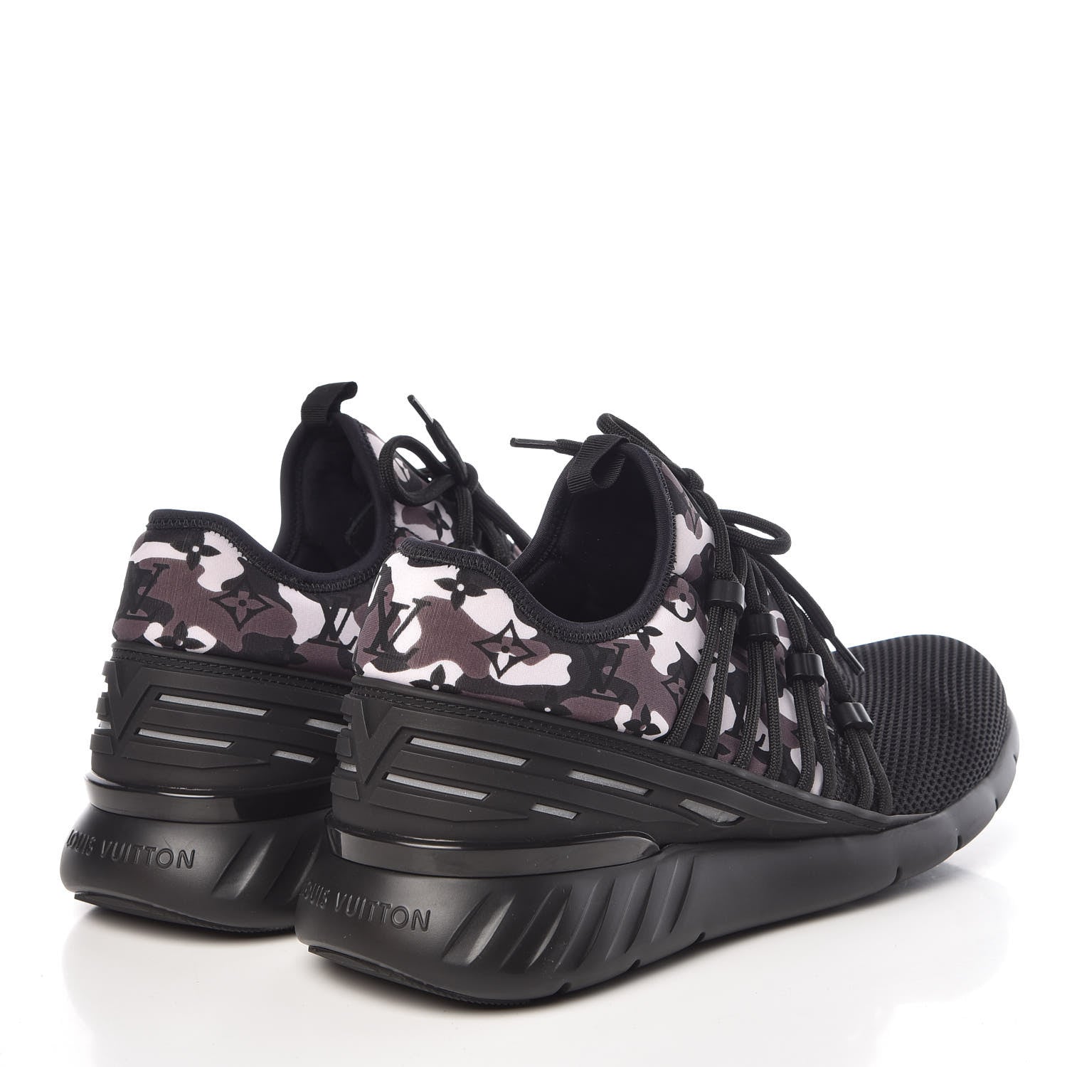 Louis Vuitton Neoprene Mesh Rubber Monogram Camo Fastlane Low Sneakers 8 Black 4 of 12
