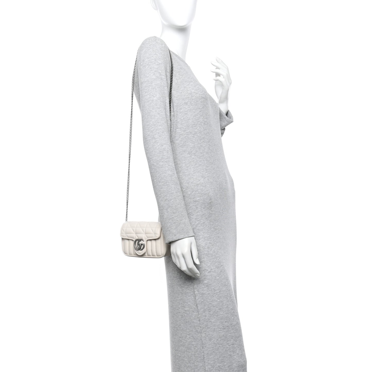 Calfskin Matelasse Aria Super Mini GG Marmont Shoulder Bag Mystic White
