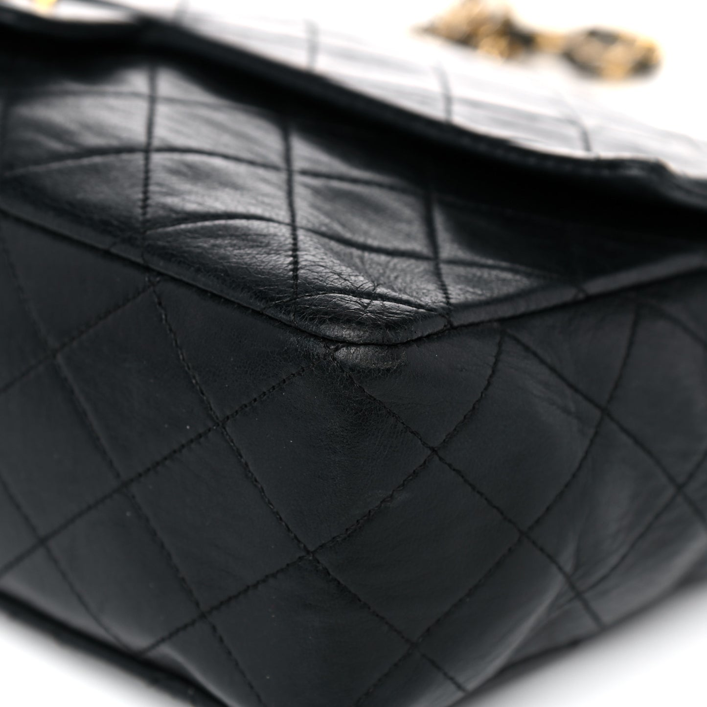 Lambskin Quilted Medium Single Flap Black