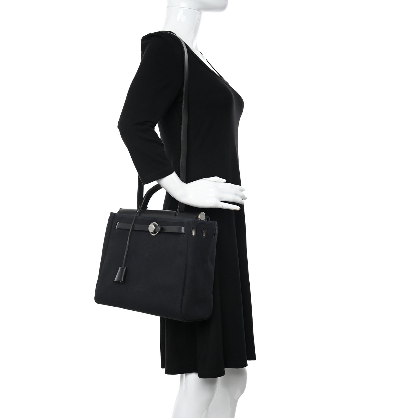 Toile Vache Calfskin Herbag 30 PM Ficelle Black