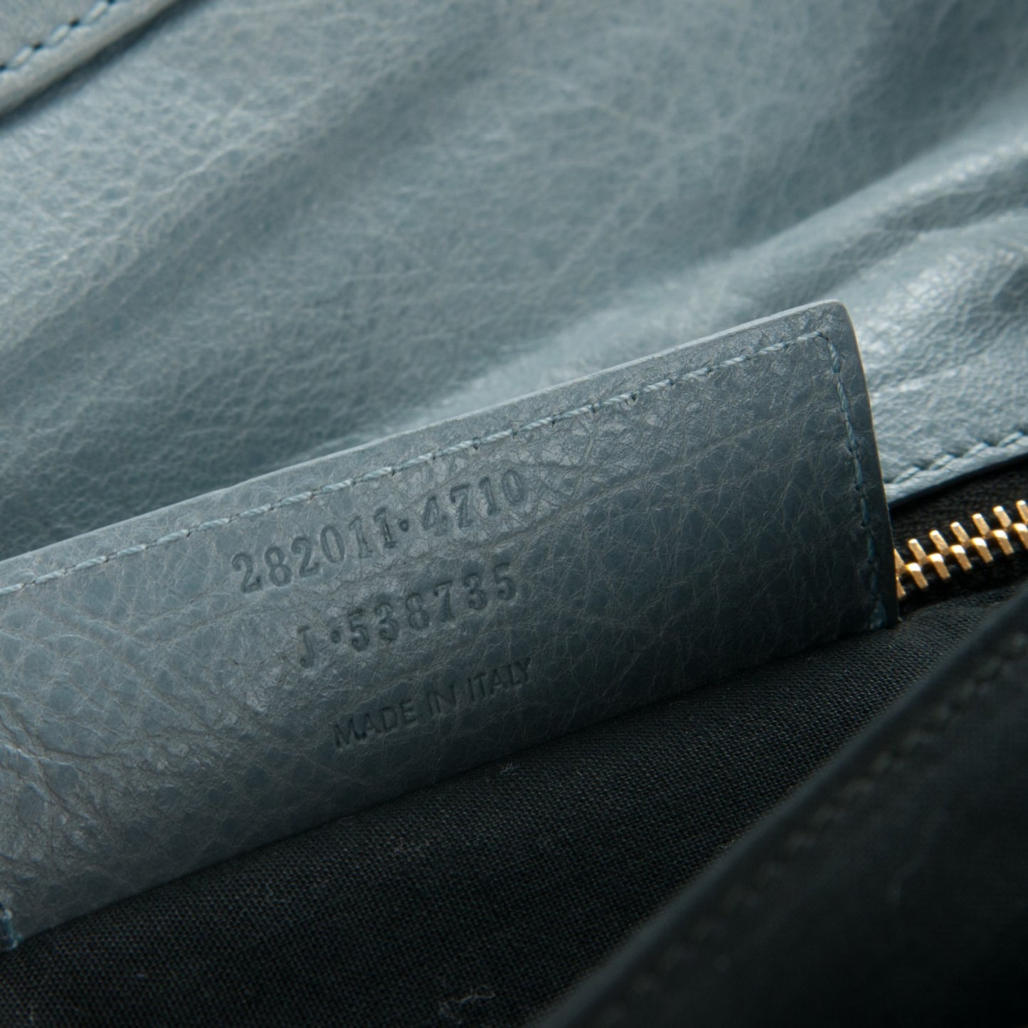 Agneau Giant 12 Gold Hardware Envelope Clutch Bleu Acier