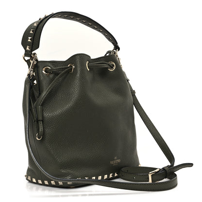 Valentino Garavani Pebbled Calfskin Small Rockstud Bucket Bag Green 3 of 9