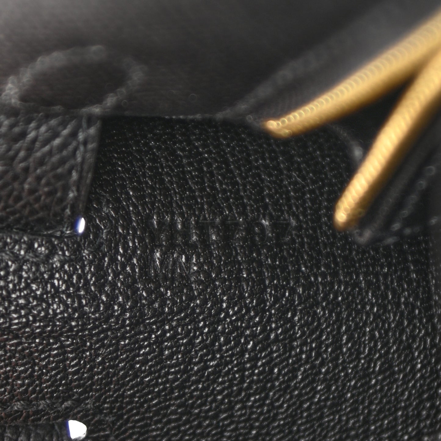 Epsom Kelly Sellier 25 Black