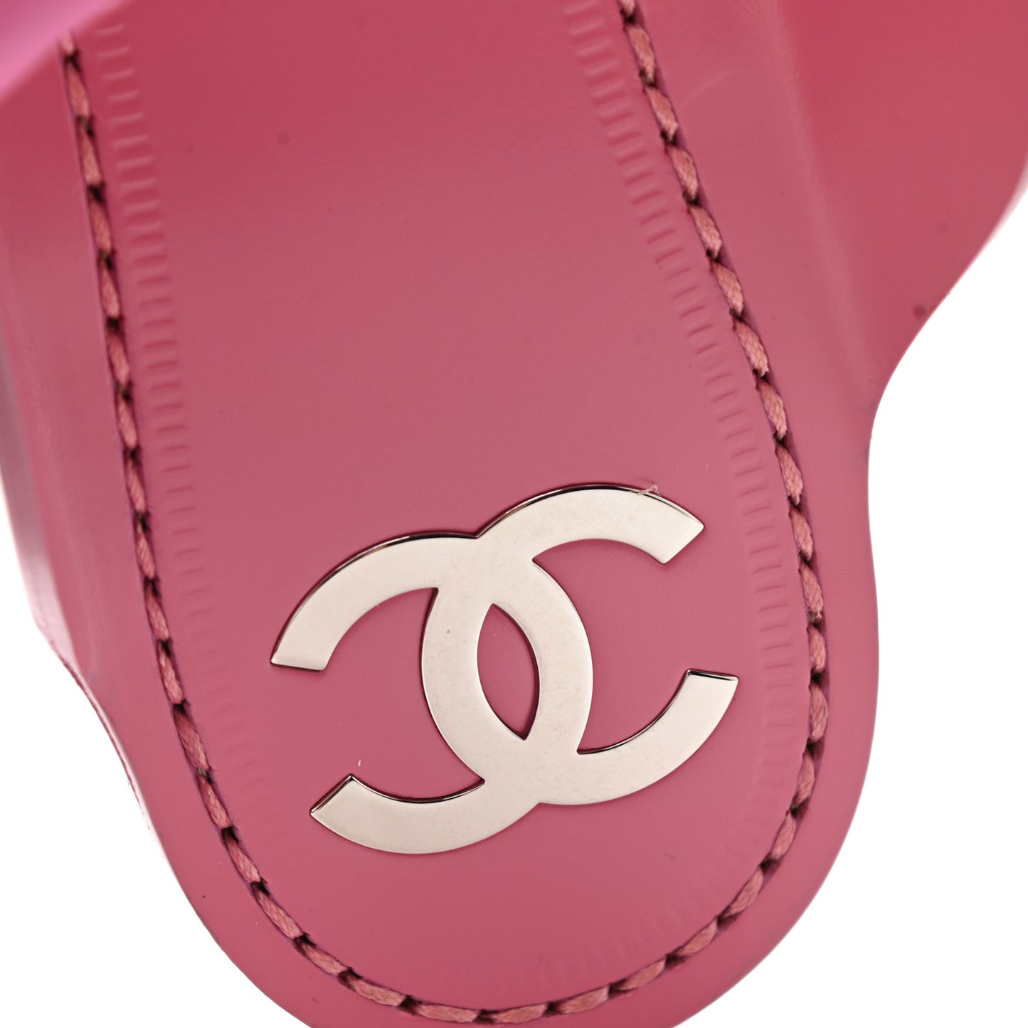 Calfskin Chain CC Thong Flat Sandals 39 Pink