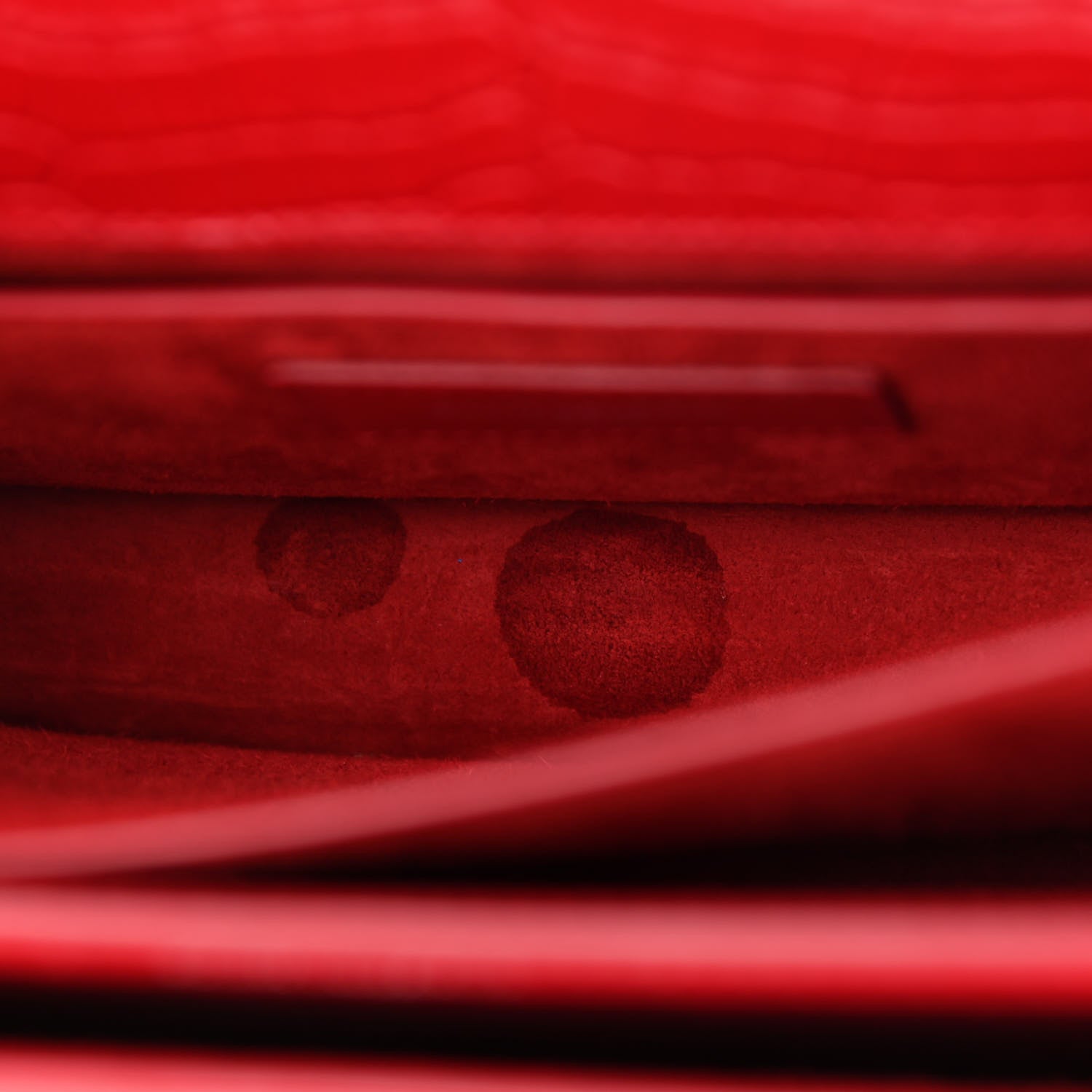 Saint Laurent Calfskin Crocodile Embossed Medium Monogram Sunset Rouge Eros 12 of 12