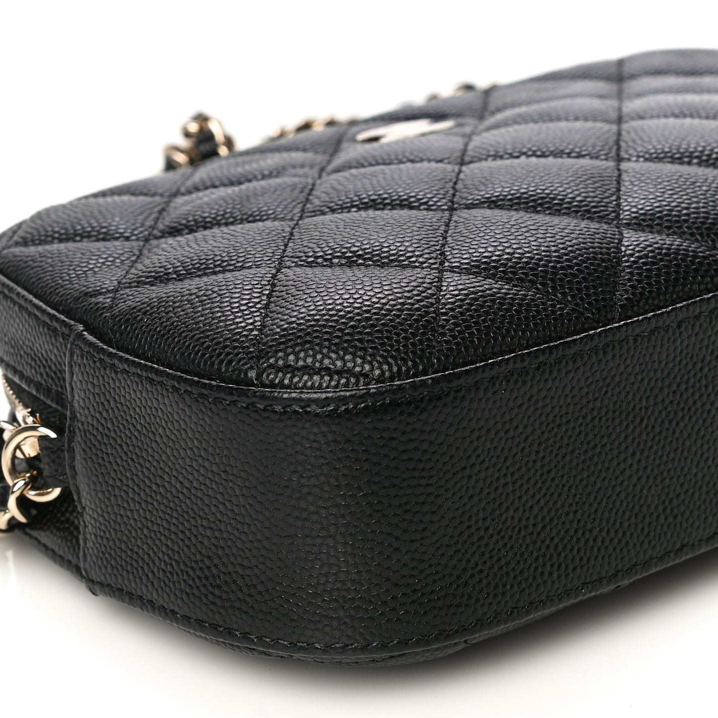 Caviar Quilted Vanity With Chain Black
