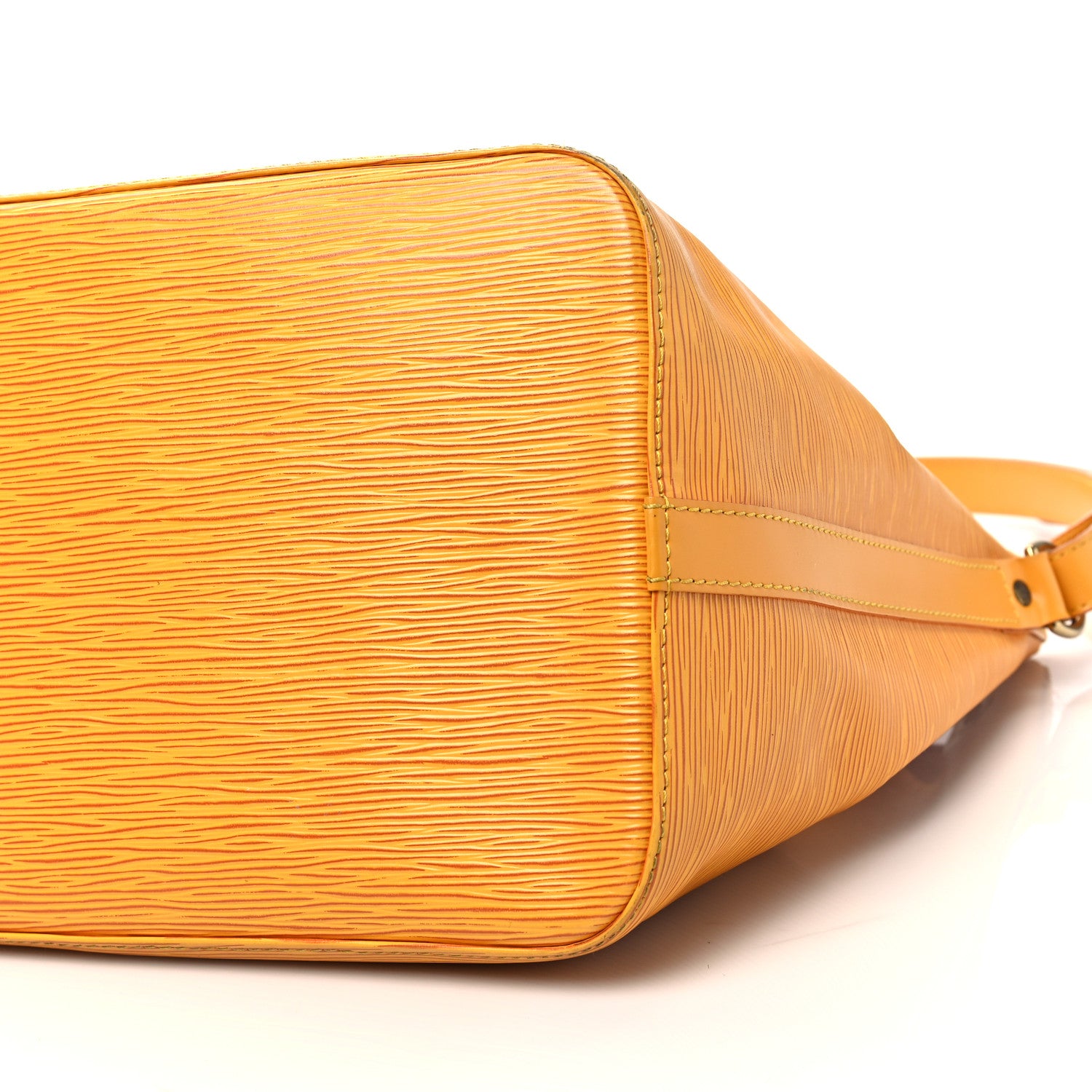 Louis Vuitton Epi Petit Noe Tassil 9 of 10