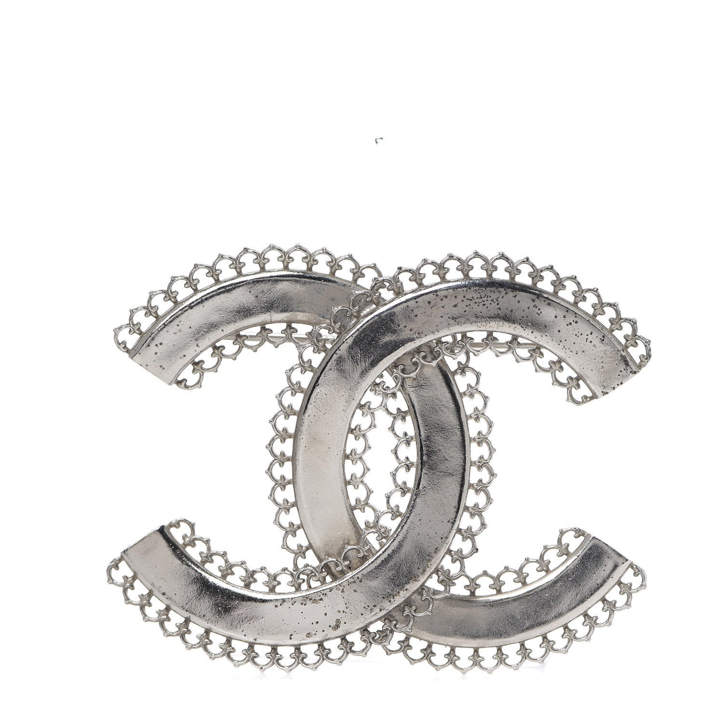 Large Scalloped CC Brooch Silver