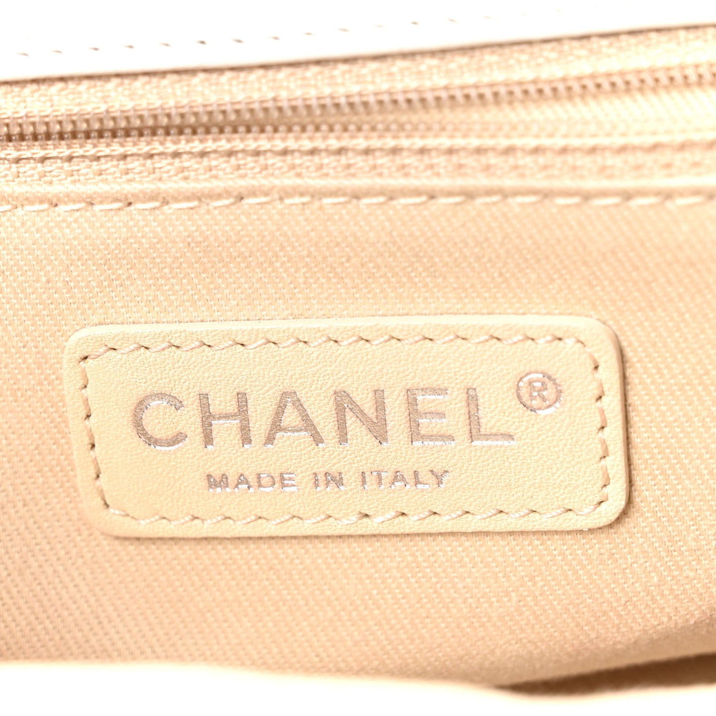 Calfskin Quilted VIP Flap White Black