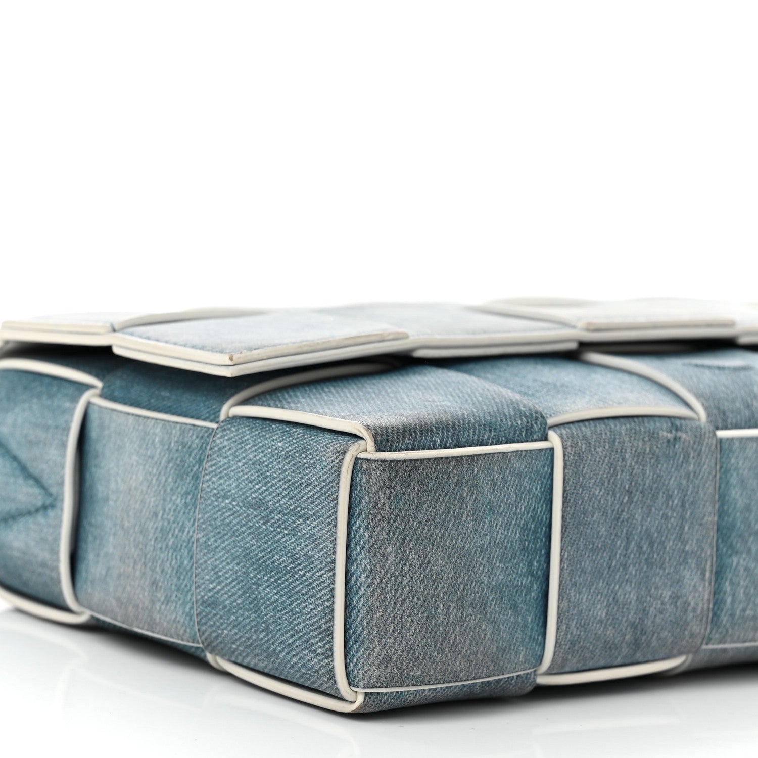 Bottega Veneta Calfskin Denim Print Maxi Intreccio Cassette